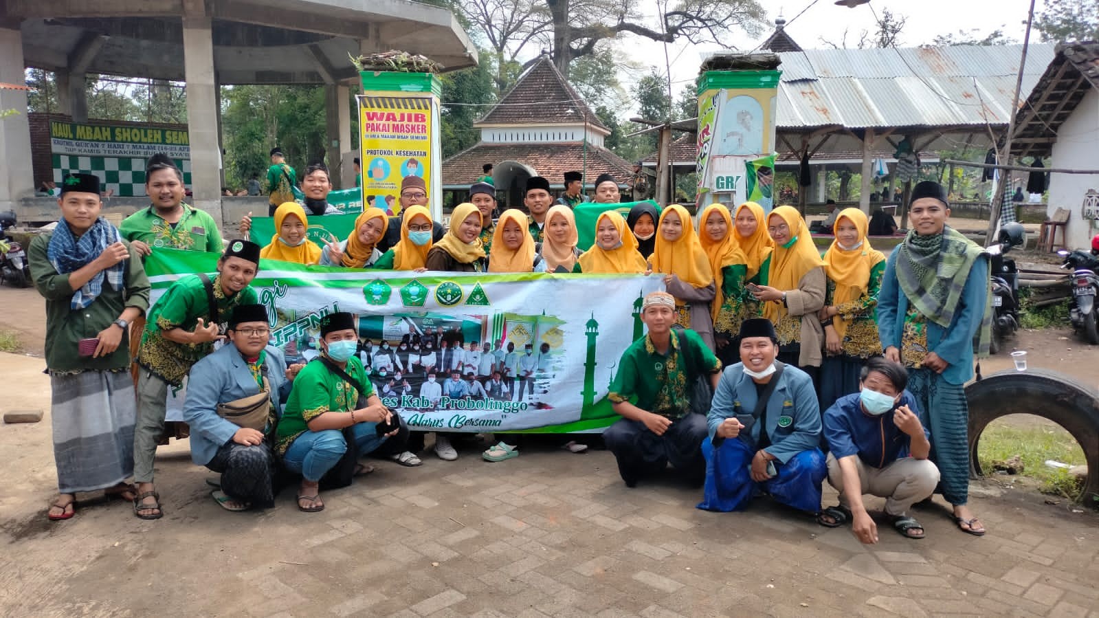 Jelang Ramadhan, PAC IPNU IPPNU Leces gelar Ziarah Makam Waliyullah