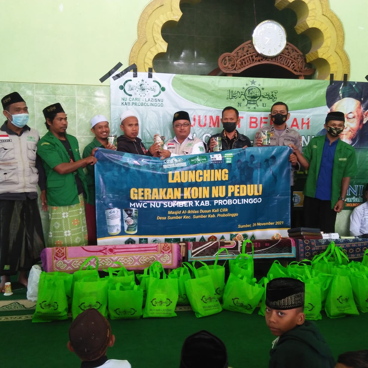 Bersama Forkopimka, MWCNU Sumber Luncurkan Koin NU