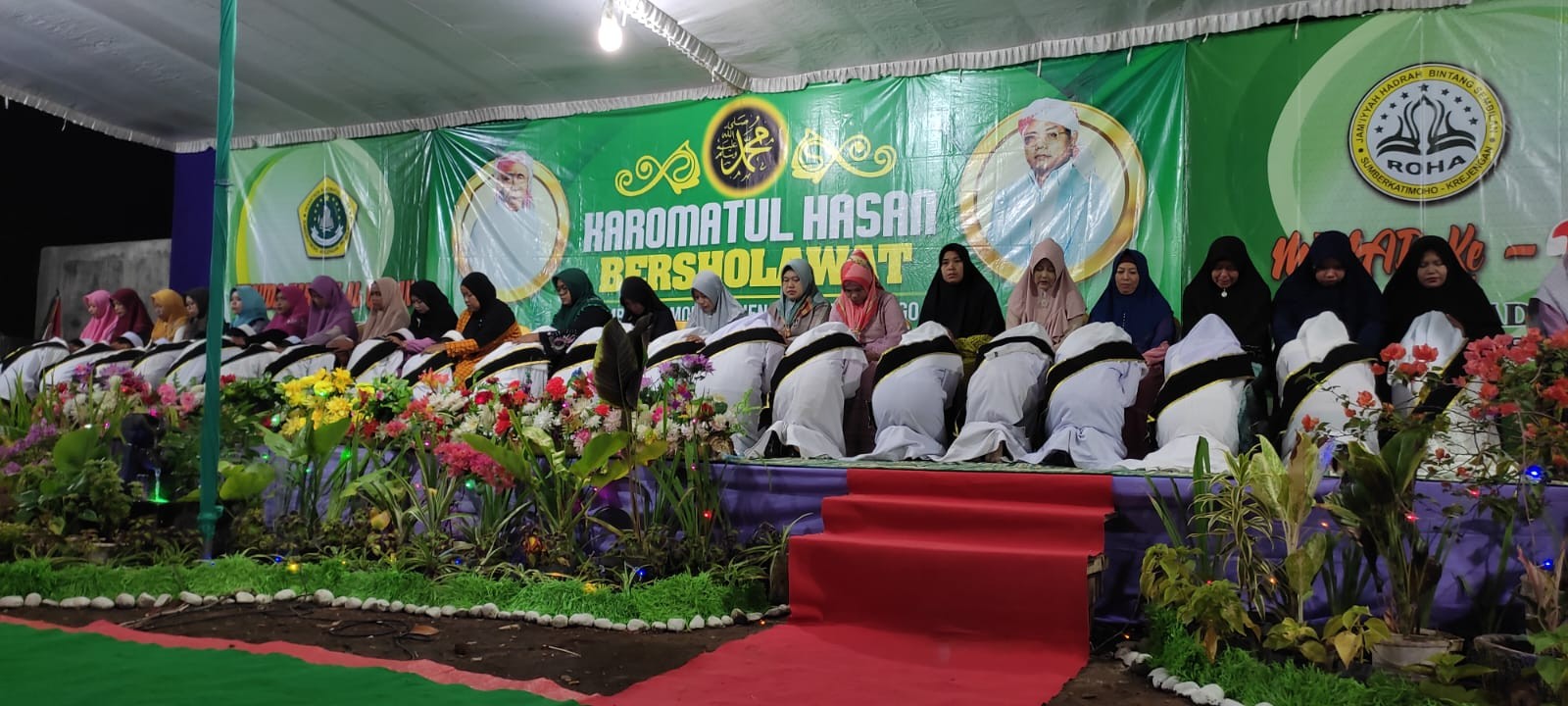 Wisuda Tahfidz di Pondok Pesantren Karomatul Hasan Probolinggo, Berlangsung Haru