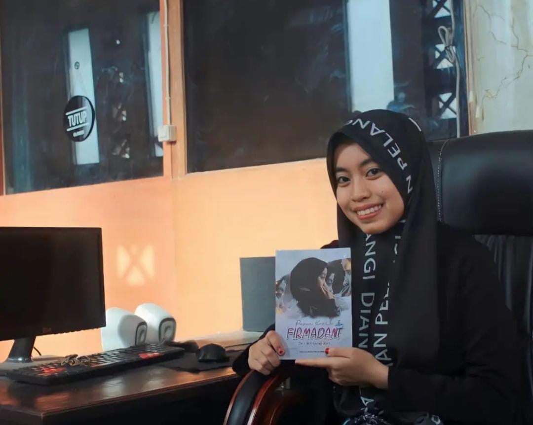 Mengenal Firmadani, Santri Genggong Penulis Buku