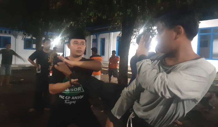 Demi Jaga Silaturahmi Dengan Nahdliyyin, Anggota DPRD Jadi Pesilat Pagar Nusa 